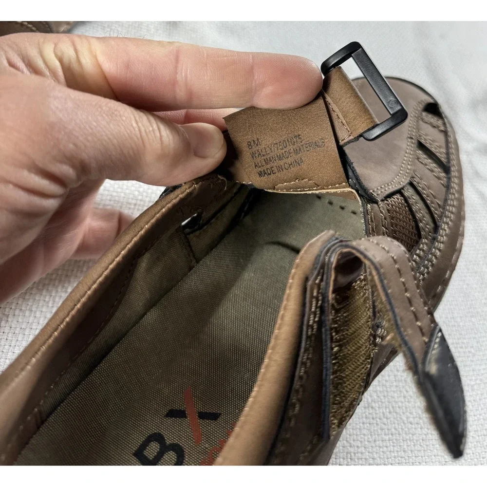 GBX Downtown Shoes Mens Size 8 Wally Fisherman Closed Toe Sandals Memory‎ Foam